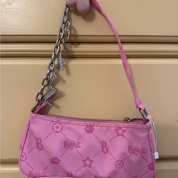 Bratz Pink Shoulder Bag with Charm - Picture 2 of 2